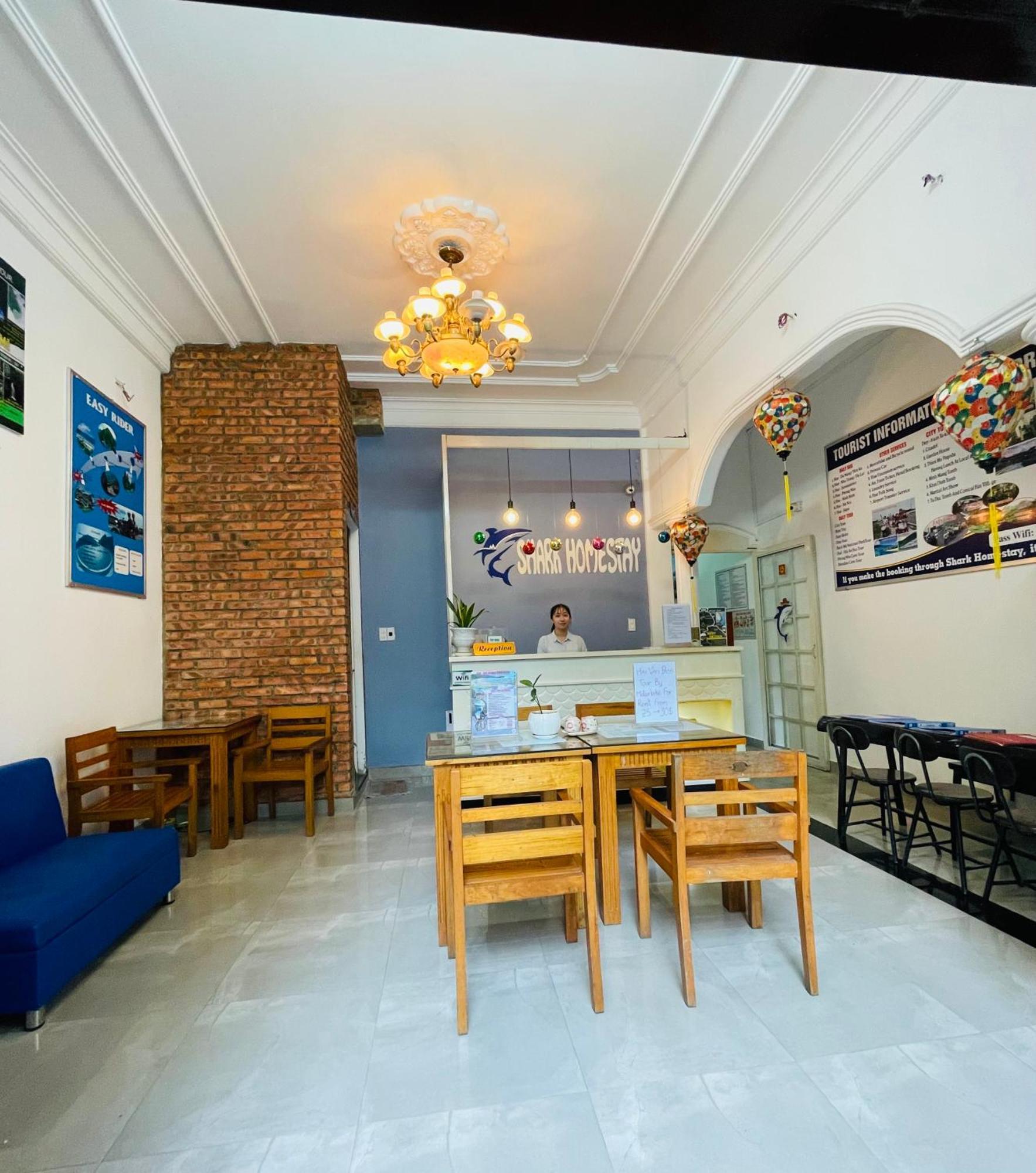 Shark Home Hue Buitenkant foto